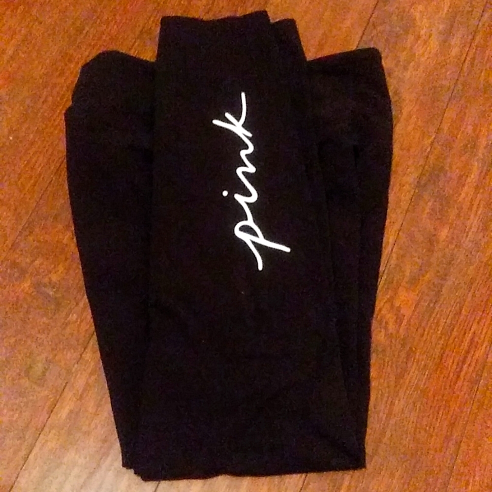 VS Pink leggings